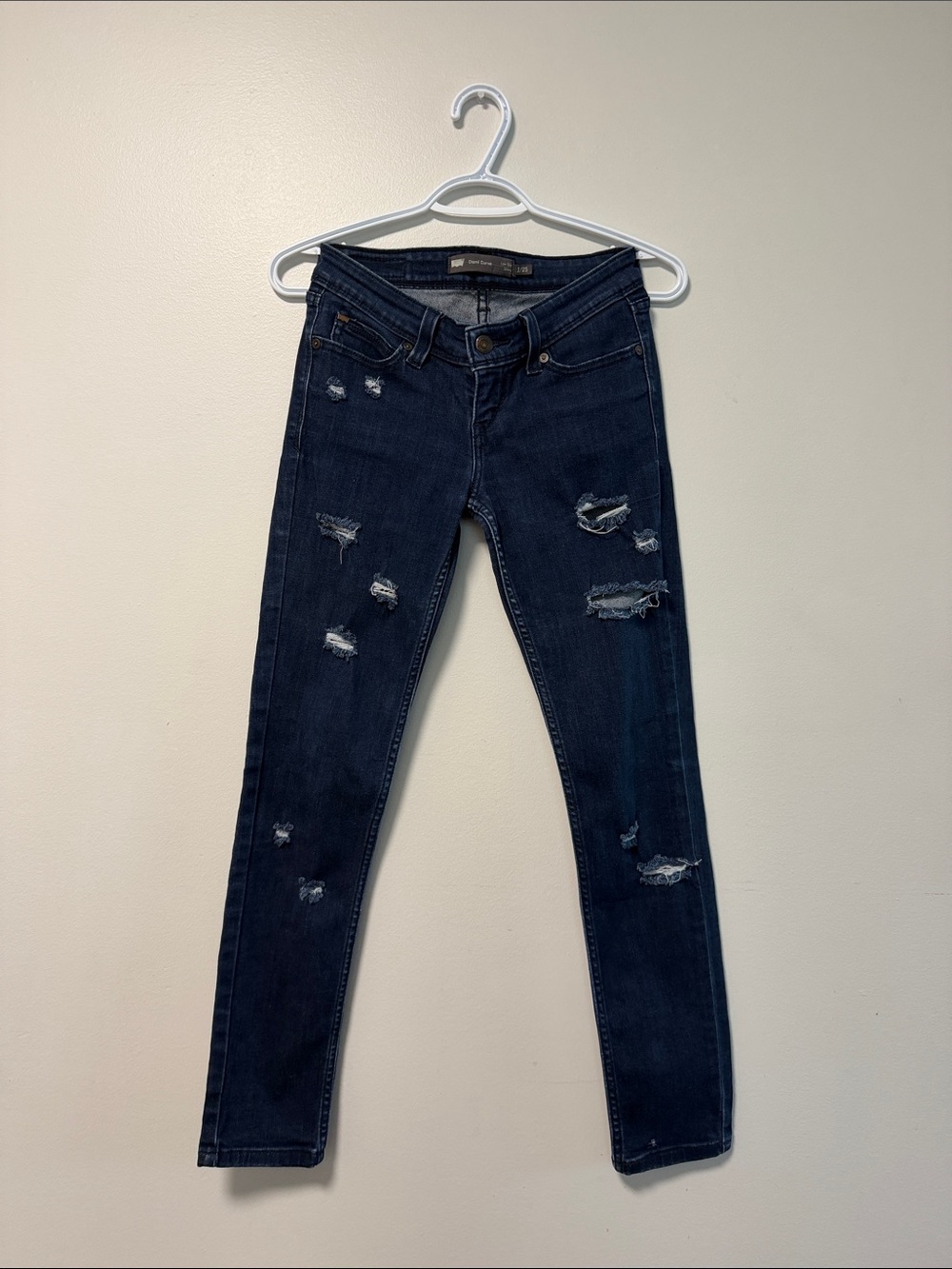 Levi's Dark Blue Ripped Skinny Jeans